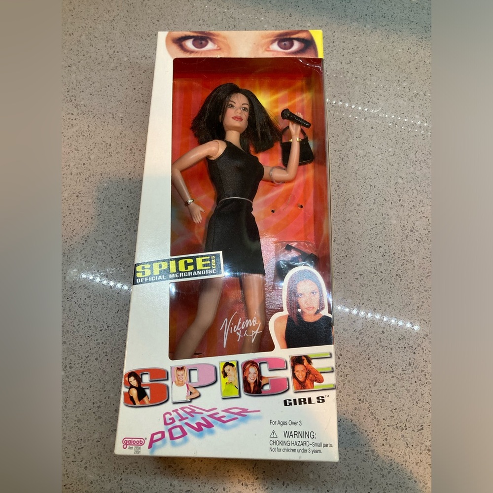 NIB Posh Spice GIRL POWER Doll!